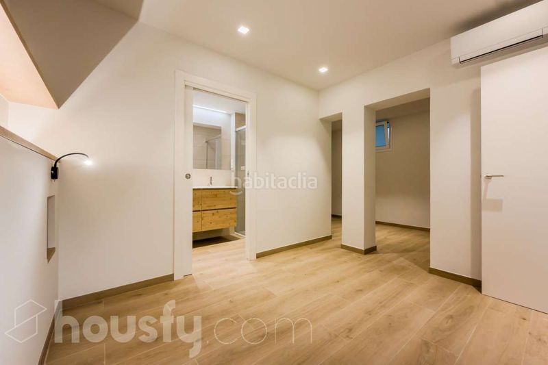 Foto 8ae8387f-cb71-485b-8551-bf26547024a5. Tríplex a carrer de folgueroles . a Sant Gervasi - Bonanova Barcelona