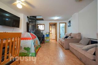 Etagenwohnung in Cl. villacarriedo .