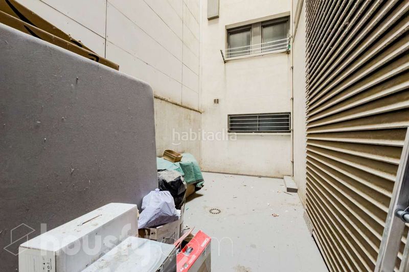Foto e9e5f70d-4d62-4399-b58f-2ea8f2130ee4. Pis a valència . a Sagrada Família Barcelona