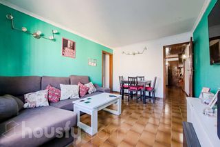Appartement à Carrer de casals i cuberó .