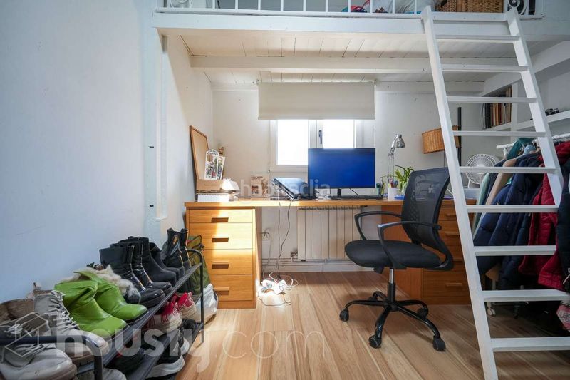 Foto 6a303d7c-dde7-4673-b0ca-abb507a6a8f3. Penthouse in cl. madera . in Universidad-Malasaña Madrid