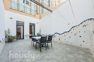 Planta baixa a Carrer de pere iv .