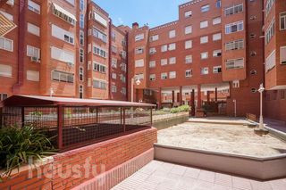 Appartement à Calle cesar pastor llopis .