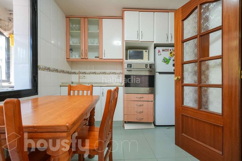 Foto a8142dcb-18ba-4d0e-905a-8045c7dc9402. Pis a calle de numancia . a Bellas Vistas Madrid