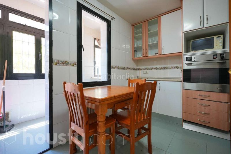 Foto ea965dd0-9b86-452d-b0dc-967b6563f828. Pis a calle de numancia . a Bellas Vistas Madrid