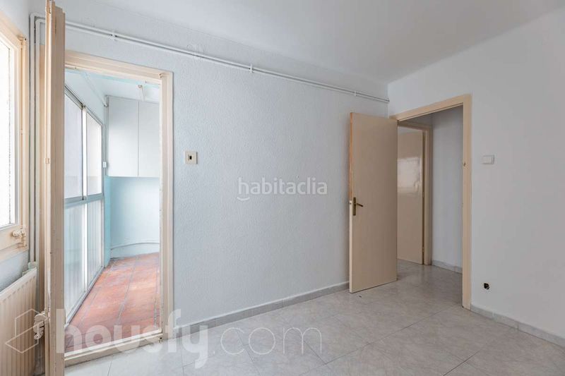Foto d5da020f-381a-4db7-b5b2-b3998a3874e9. Flat in calle alexandre de torrelles . in Can Baró Barcelona