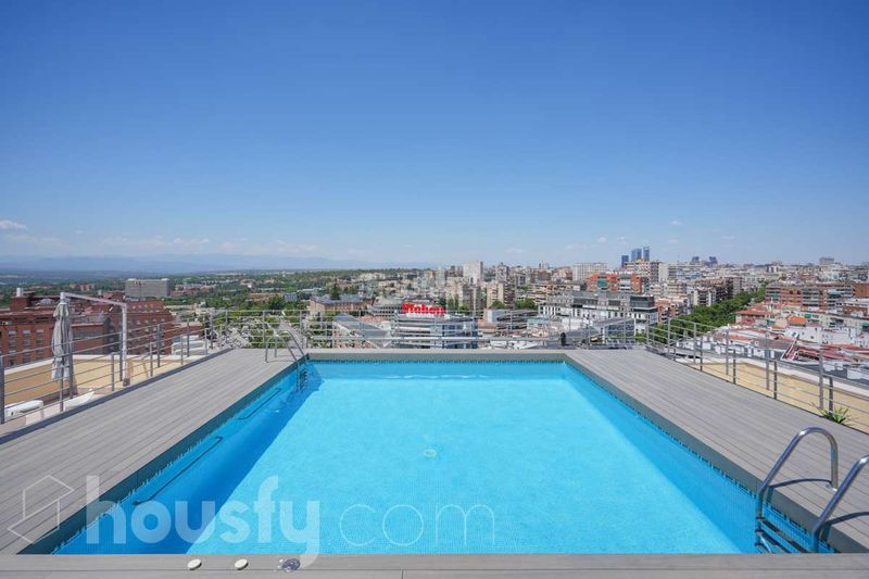 Foto 74882724-2bf6-4cba-b457-55157af8870c. Estudi a calle isaac peral . a Gaztambide Madrid