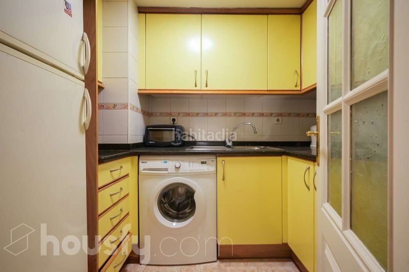 Foto baf04e68-ef04-4351-94b3-8343fe7465e6. Estudi a calle isaac peral . a Gaztambide Madrid