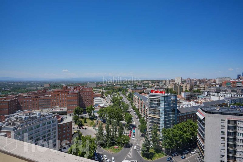 Foto f17bbf8a-24b9-45f1-a965-e0c6bf47516f. Estudi a calle isaac peral . a Gaztambide Madrid