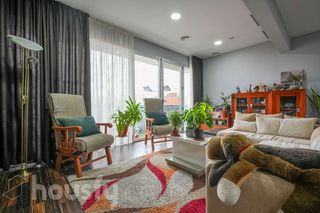 Flat in Cl. poema sinfónico .