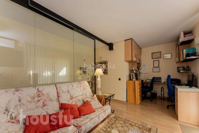 Foto 60281f5e-fe11-4519-bfaa-c0e1ba71396f. Piso en passatge de xaloc . en Torre-roja-Campreciós Viladecans