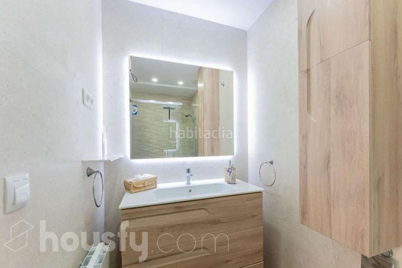 Foto 9b36531b-013c-4f84-ae83-570e3145a67f. Piso en passatge de xaloc . en Torre-roja-Campreciós Viladecans