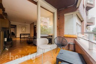 Flat in Carrer de Provença .