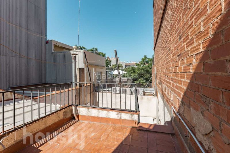 Foto 1c4e8929-989a-454d-91ea-eebc7303c787. Casa a carrer de bartomeu amat . a San Pere Terrassa