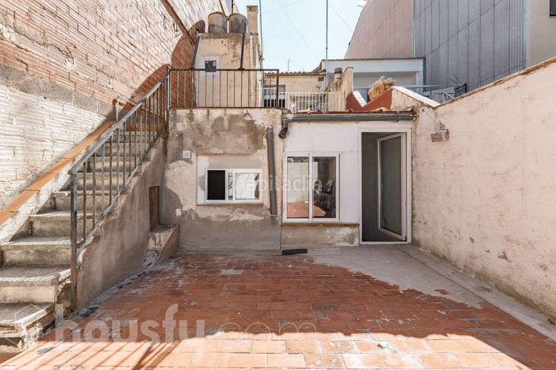 Foto 506de2bf-5d4a-43e9-a2dc-36850629d2d1. Casa a carrer de bartomeu amat . a San Pere Terrassa