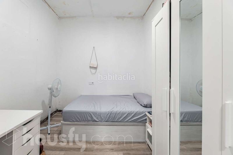 Foto 5f721c80-7f7d-49c9-b7ea-0bed98fef603. Casa a carrer de bartomeu amat . a San Pere Terrassa