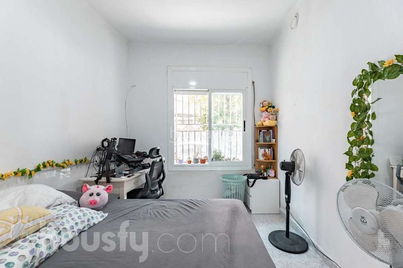 Foto ff798d29-938e-4e3d-bb48-d1d83e347e8b. Casa a carrer de bartomeu amat . a San Pere Terrassa