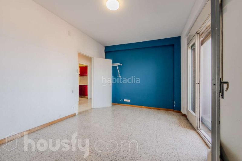 Foto dd79bb0b-ac41-4b1c-be5a-e3b5db256223. Pis a Fort Pienc Barcelona