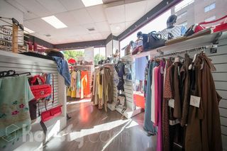 Local Comercial a Calle del Simca .