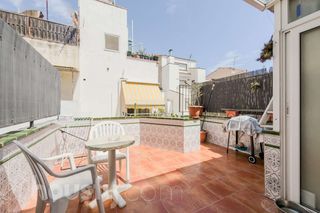 Casa a Calle Guell i ferrer .