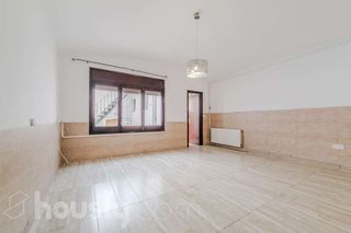 Casa adossada  Carrer de sant llorenç .