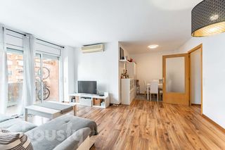 Etagenwohnung in Carrer de latorre .