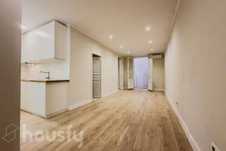 Appartement à Carrer de la diputació .