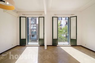Piso en Carrer de Provença .