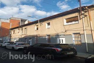 Semi detached house in Carrer de santa teresa .