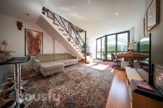 Flat in Calle de Marathon .