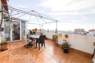 Penthouse in Carrer marcel·li esquius .