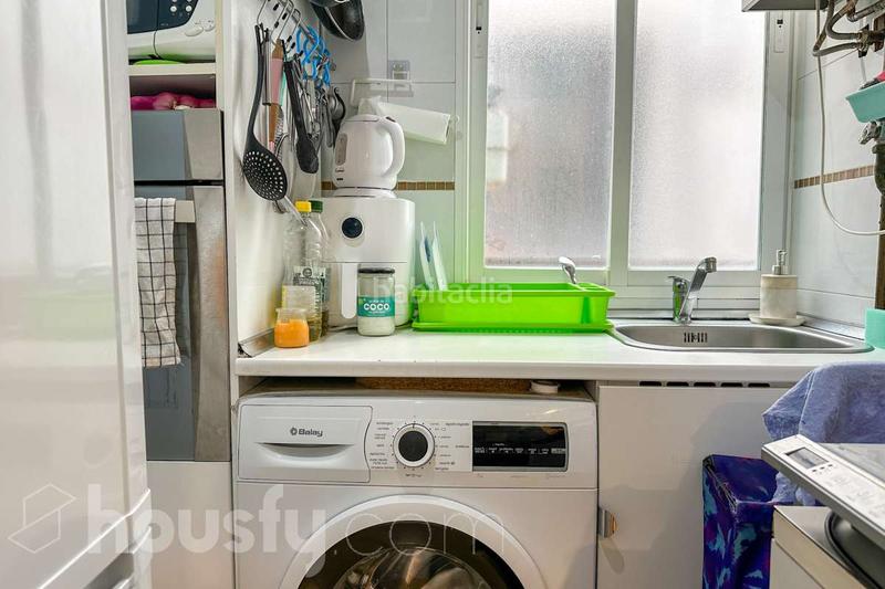 Foto b96d37cd-b707-4ef7-a903-88687aeb1c43. Piso en calle del olivar . en Embajadores-Lavapiés Madrid