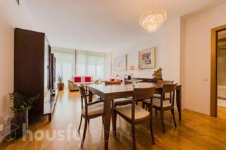 Appartement à Gran via de les corts catalanes .