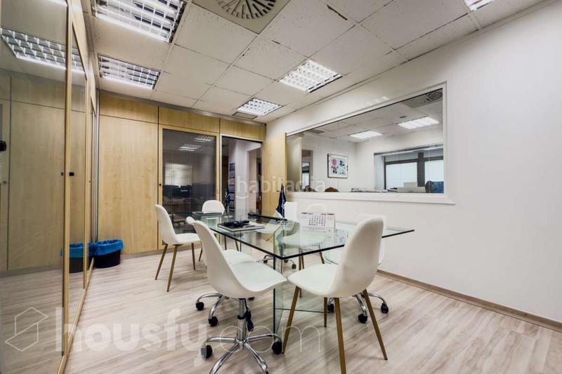 Foto 7b2926e5-1118-49df-92f0-f43f8e36b126. Bureau dans carrer via augusta . dans Sant Gervasi - Galvany Barcelona