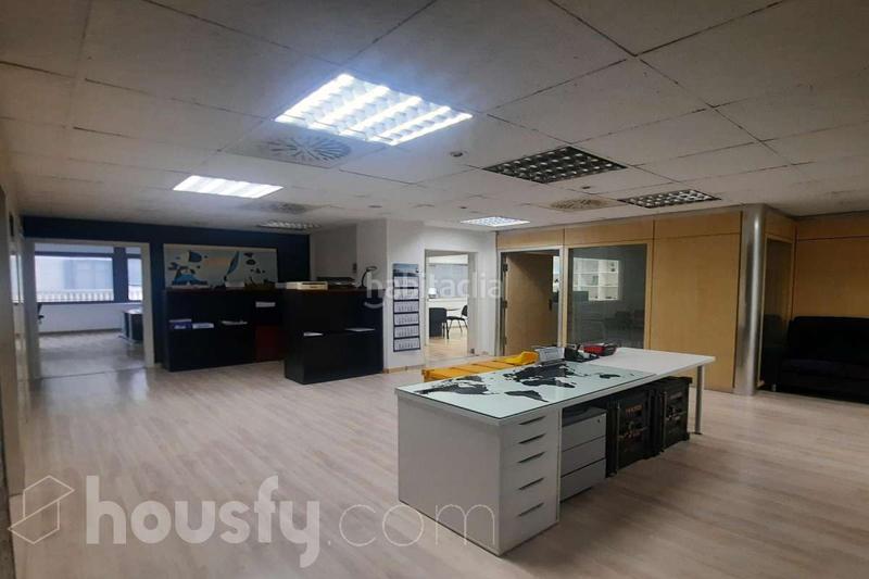 Foto 2e90d98c-154a-4fb0-aef9-b857591b3086. Büro in carrer via augusta . in Sant Gervasi - Galvany Barcelona