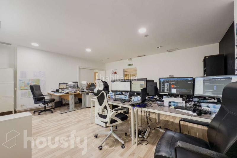 Foto e03d0af3-8517-4963-9681-f972cee86211. Oficina en carrer via augusta . en Sant Gervasi - Galvany Barcelona