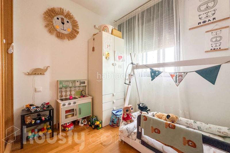 Foto 5b7d9941-1fd7-44b3-a2ef-74d387e35adb. Appartamento in cl maquinilla . in Palomeras Sureste Madrid