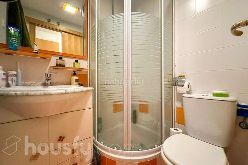 Foto 1bc9f1e4-5b30-42e6-aba5-aff9d1ef6e2a. Appartement dans cl maquinilla . dans Palomeras Sureste Madrid