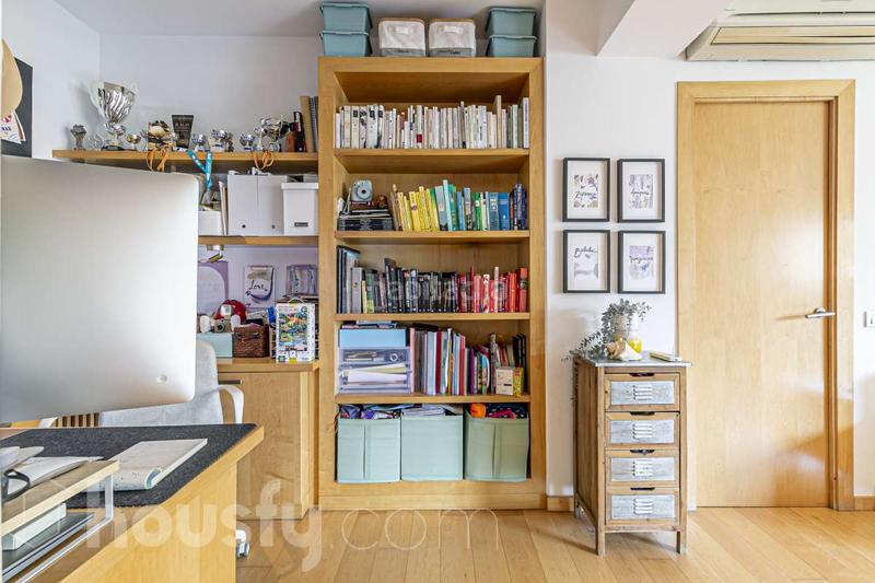 Foto a8157d27-2e82-4713-9537-ae98a9c0e6d0. Appartement dans carrer de l'avenir . dans Sant Gervasi - Galvany Barcelona