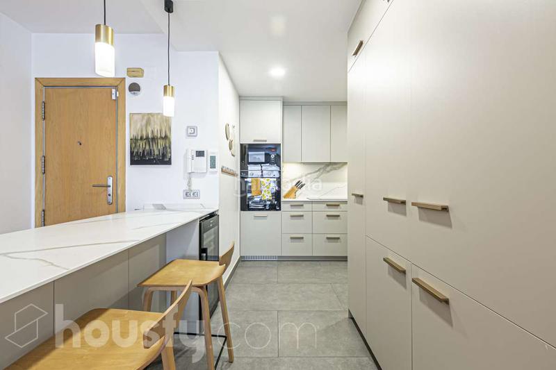 Foto 12128998-f1c3-48bf-af41-3b3445bc89cd. Flat in carrer de l'avenir . in Sant Gervasi - Galvany Barcelona