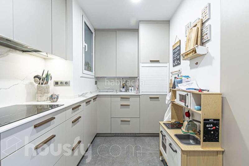 Foto fda57d14-f62a-490c-889a-c2d74ce29dd3. Flat in carrer de l'avenir . in Sant Gervasi - Galvany Barcelona