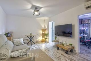 Appartement à Carrer d'almagro .