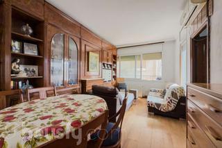 Flat in Carrer de la igualtat .