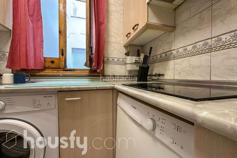 Foto 1a625535-2adb-4c6b-ade5-2e851e45f043. Appartement dans cl. tetuán . dans Sol Madrid