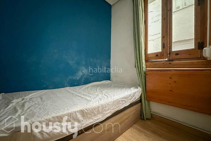 Foto 33ec0bd9-569e-49c4-a923-8d49b35f7ec2. Appartement dans cl. tetuán . dans Sol Madrid