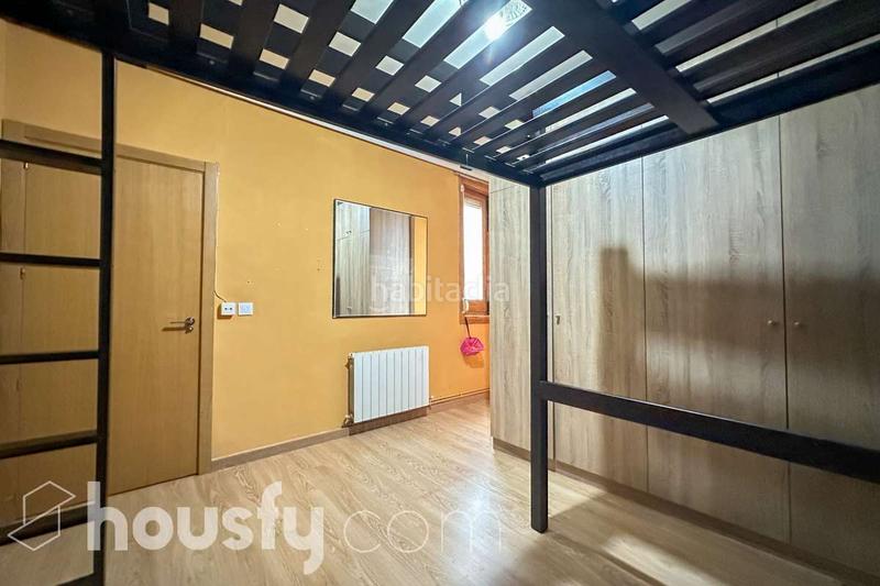 Foto 9ab71219-504b-4aa9-8a11-dd410fe24051. Appartement dans cl. tetuán . dans Sol Madrid