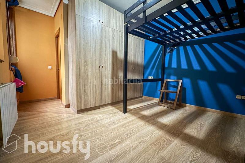 Foto d0e41cb8-c029-4cd3-9abf-e29355891935. Appartement dans cl. tetuán . dans Sol Madrid