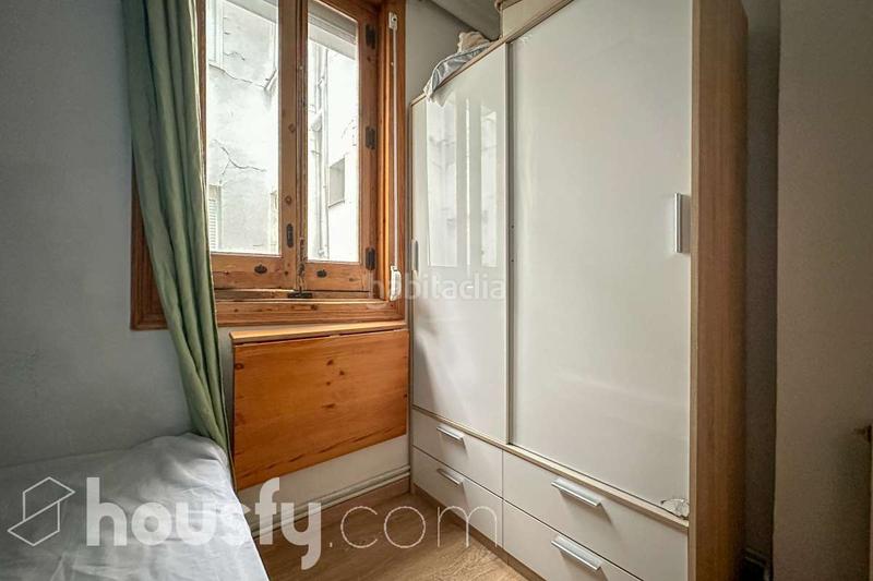 Foto dd264c41-bb13-44bf-8710-9a8d7059fe9f. Appartement dans cl. tetuán . dans Sol Madrid