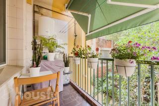 Appartement à Travessera de dalt .