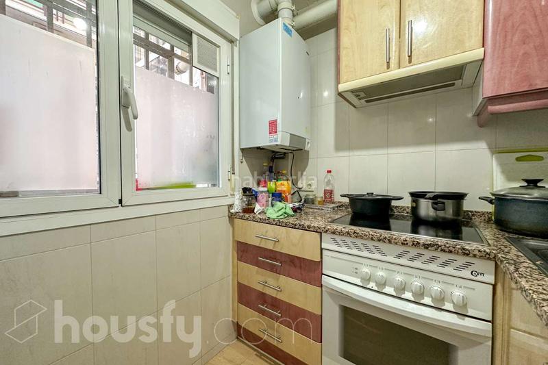 Foto a629242b-a736-438a-90c2-c3cf53cd4514. Etagenwohnung in av. albufera . in Portazgo Madrid